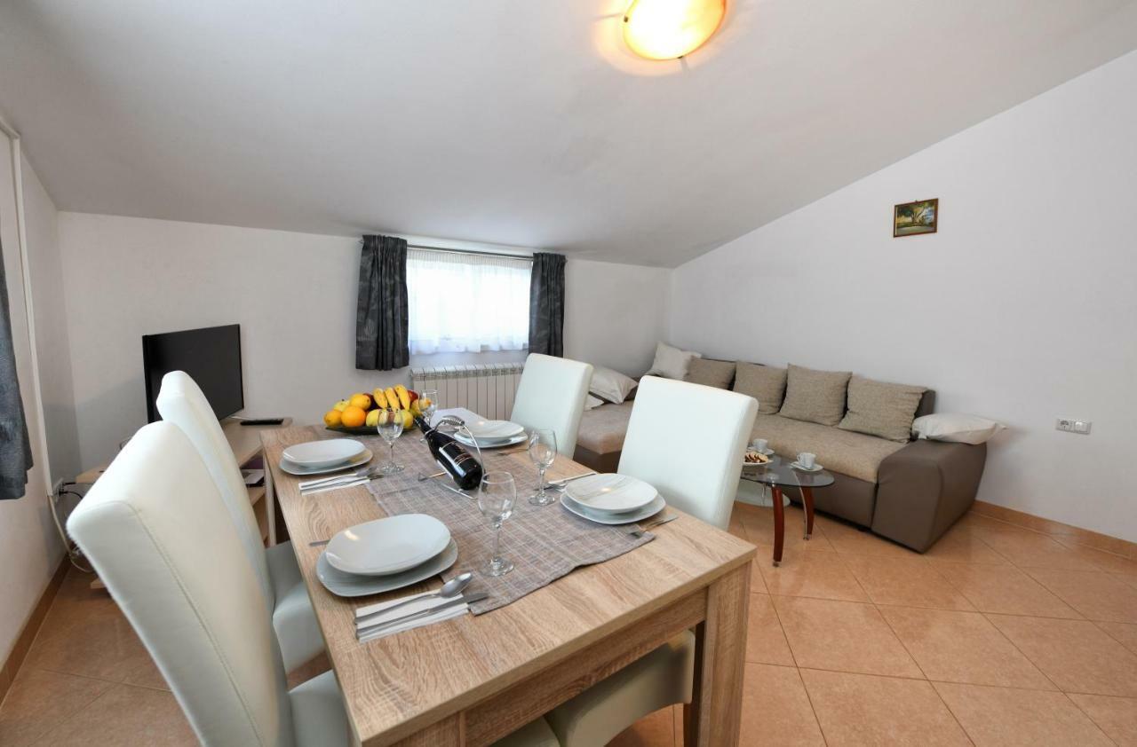 Apartament Anakatarina