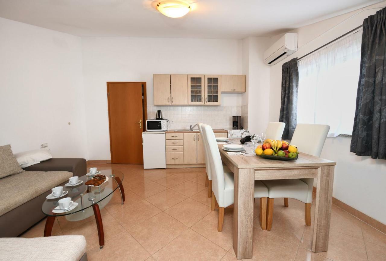 Apartament Anakatarina